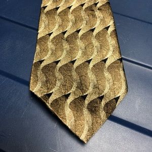⭐️Five $5 items for $15⭐️ Men’s tie